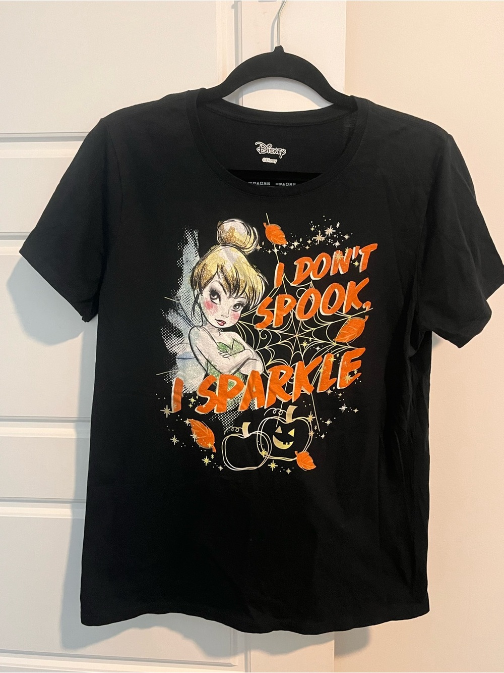 Disney Tinker Bell Halloween "I Don't Spook, I Sparkle" Graphic Tee Women’s L